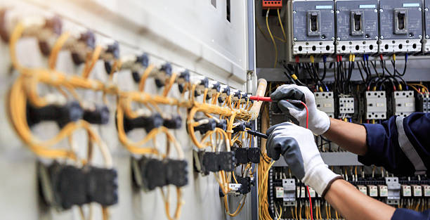 Professional Electrician technician working in Ossian, IN